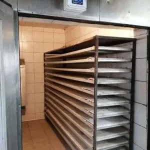 Regulator vlažnosti i temperature vazduha